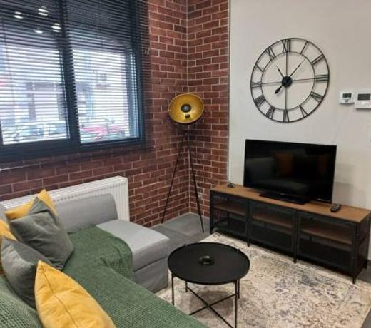 Centrally located loft
