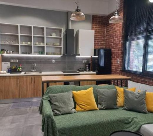 Centrally located loft