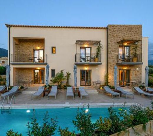 Kannas Luxury Suites Mani
