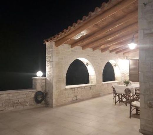 Vasiliki Villa