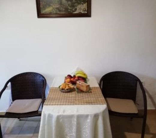 Michalis' House at Kouramades