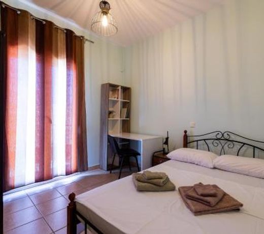 Mrs, Aphrodite's Studio