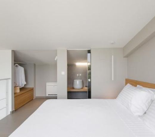 Noemie Luxury Suites