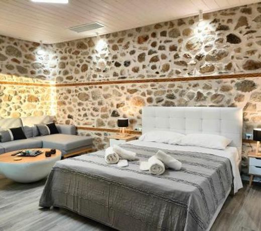 Dream Nest Meteora