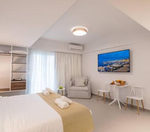 Iris Luxury Apartment at the Heraklion Center