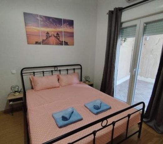Christopher Central Home Ioannina