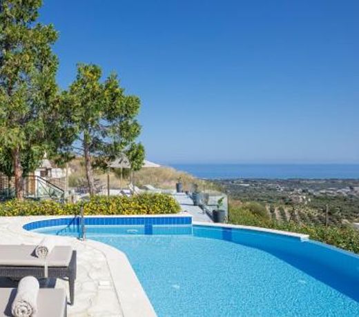 Keano Villa, Impeccable Panoramic Views, By ThinkVilla