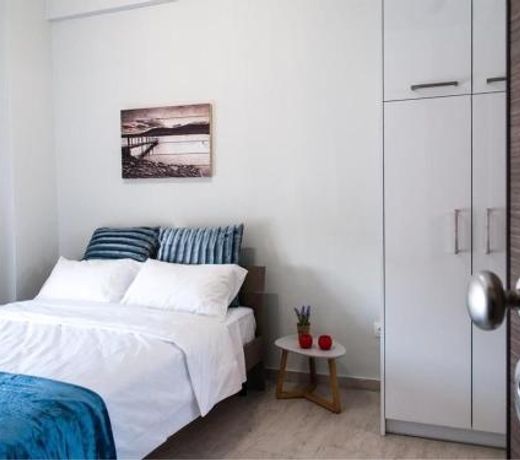 Konstantinou Apartment - smart & roof top terrace