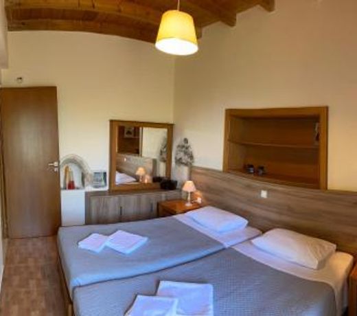 Koundouros Home