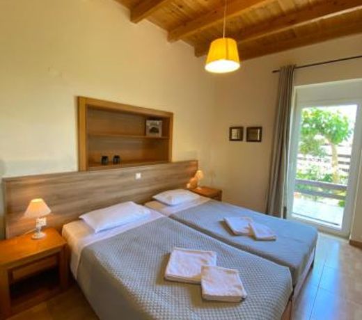 Koundouros Home