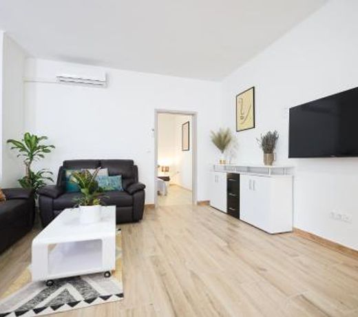 Mathilda's apartment