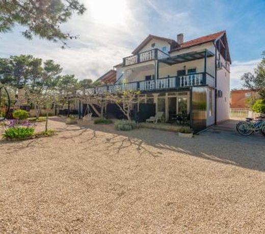 Apartments Villa Agape Vir