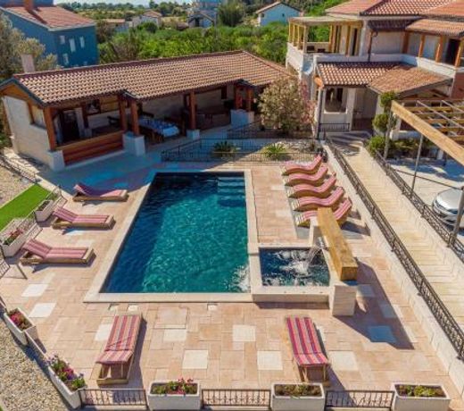 Villa Frenky
