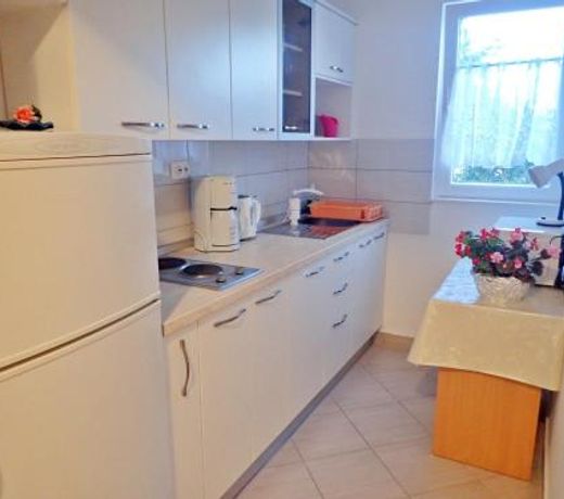 Apartment Nata with beautiful sea view