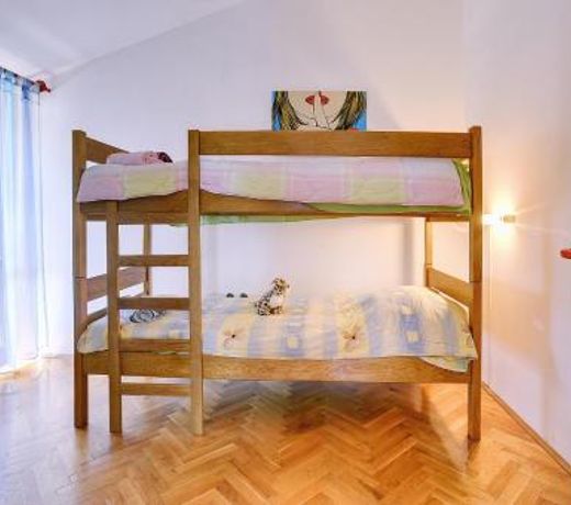 Einzigartige Villa nur 1 km bis zum Strand mit privatem Pool, BBQ, Klima, WLAN
