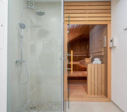 Luxury beachfront VILLA FLORES heated outdoor, indoor pool, whirlpool, sauna