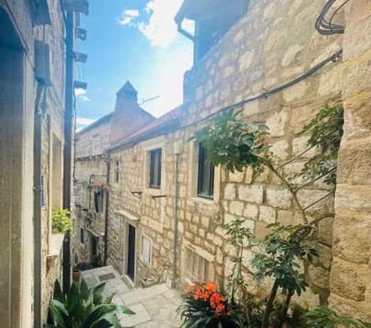 Exquisite Villa by Dominium - Old city