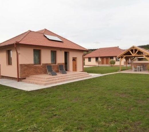 NATURA Vendégházak