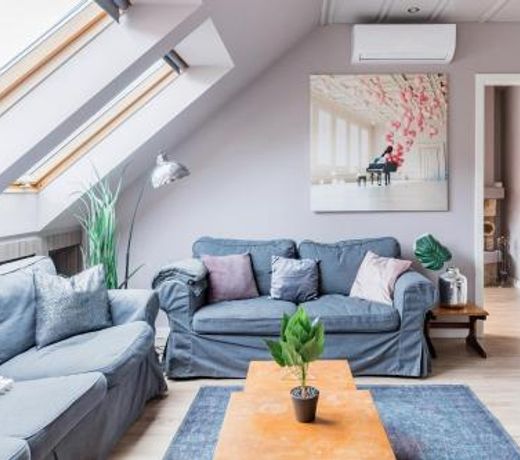 Sunny and Central Loft with Private Garage