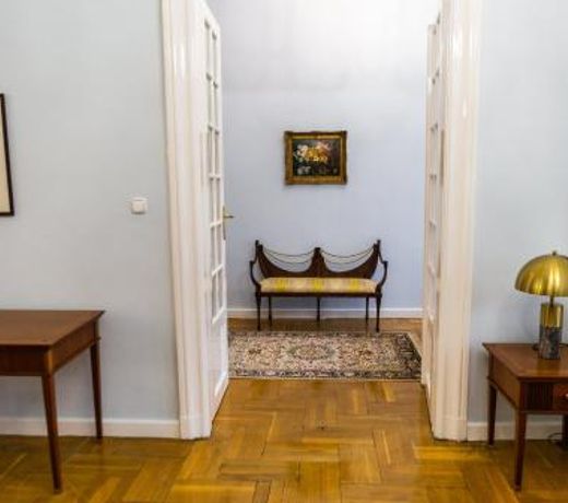 Luxury Downtown 3 Bedroom Apartment by Synagoge with Beautiful View