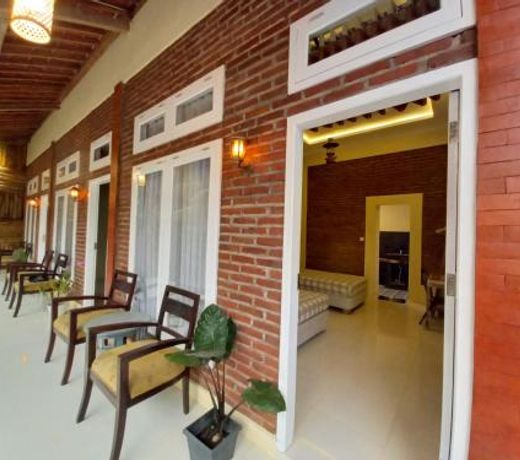 TelukBiru Homestay
