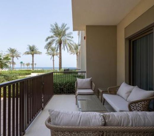 Alnoon at Address Beach Resort Fujairah