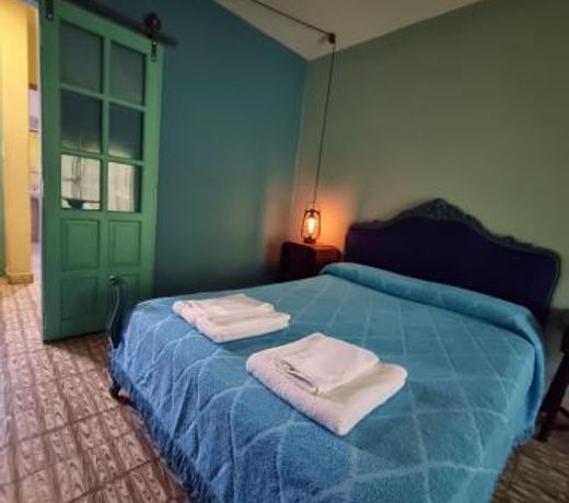 Acogedora suite con ingreso independiente.
