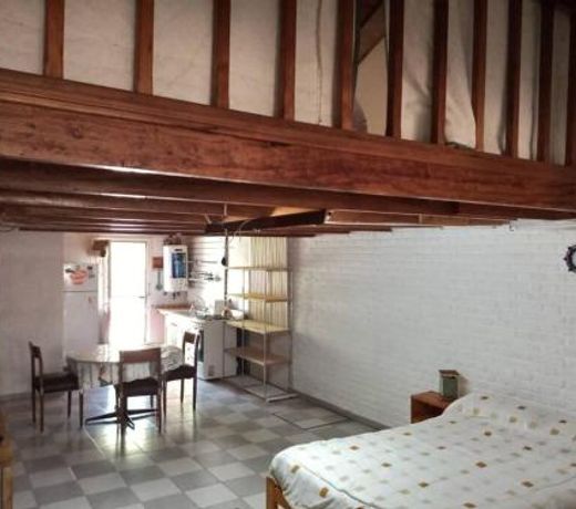 Amplio loft para 3 personas a 1 cuadra del mar