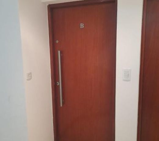 Alvarado Apart