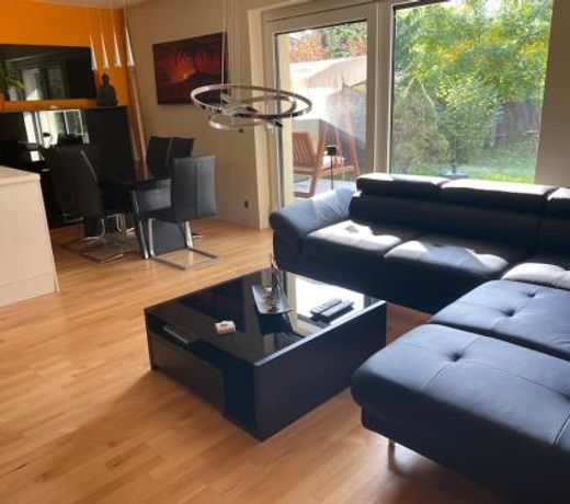 Vermiete wunderschÃ¶nes Apartment mit Garten in WÃ¶rthersee-NÃ¤he