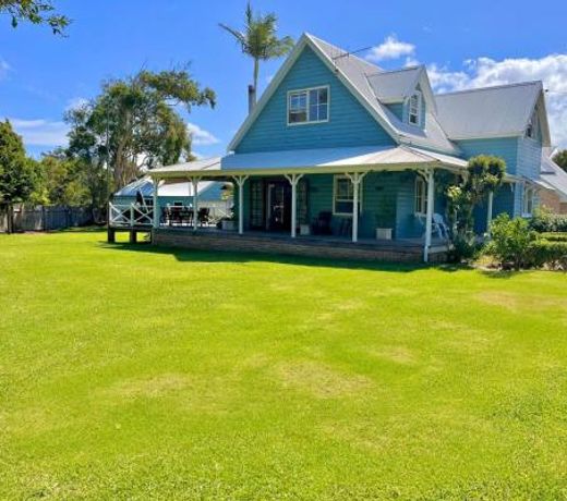 Blue Pearl - Old Bar Holiday Rentals