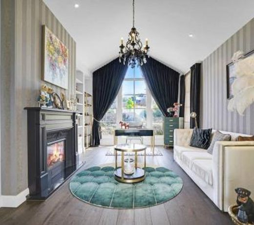Luxury & plush lifestyle 4beds house in Mt Eliza#M