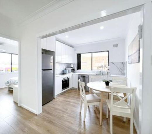 Brand new 2 Bedrooms Apartment in Ingleburn