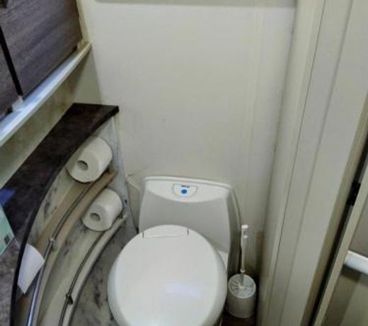 RV Caravan in Rural Setting on Edge of Town Max 2 night stay