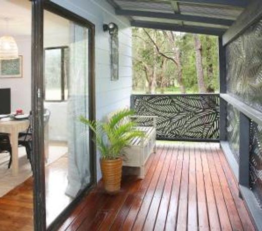 Sea Foam Cottage