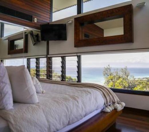 Banyandah + stunning ocean views + sleeps 8