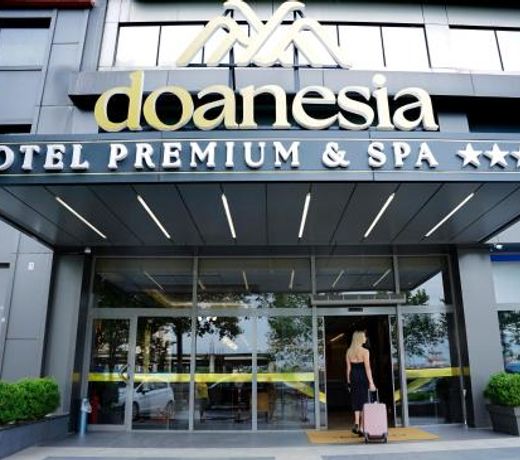 Doanesia Premium Hotel & Spa