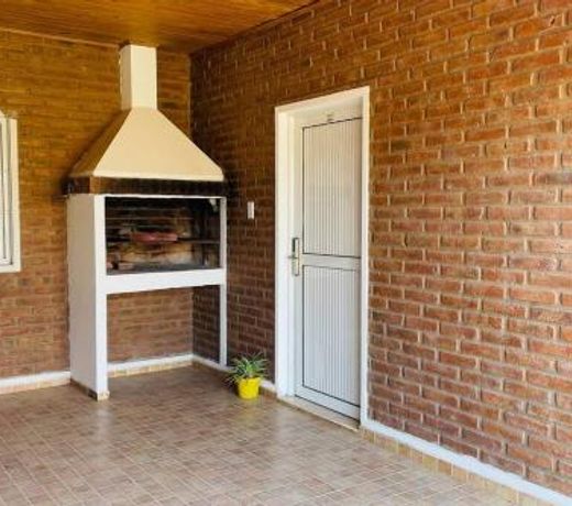 G2 Casa en Villa Ãngela 2 dormitorios con Garage Independiente