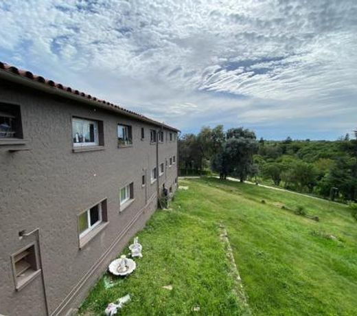 Carod Espacio Serrano