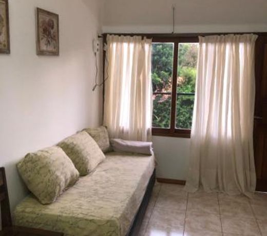 Departamento de Magui en Montecarlo