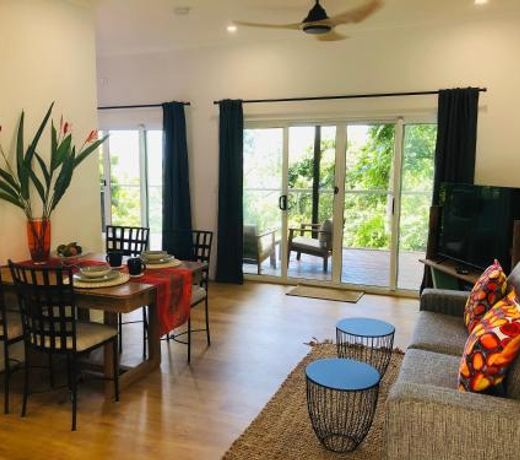 Sky: rainforest and ocean views with jacuzzi
