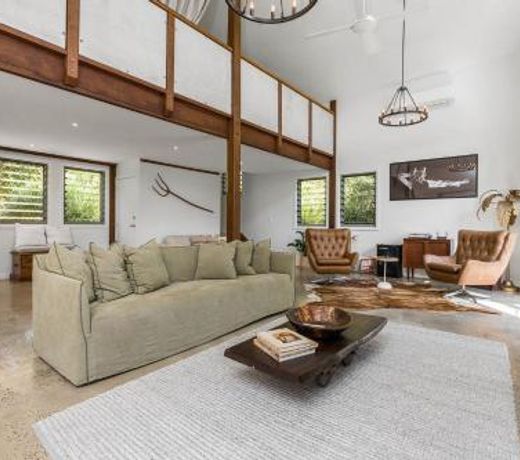 A PERFECT STAY - The Barn Door