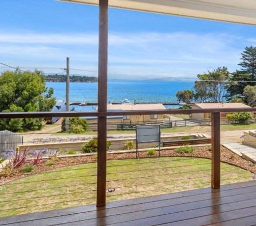 'The Alonnah' Beach House - Main House Only