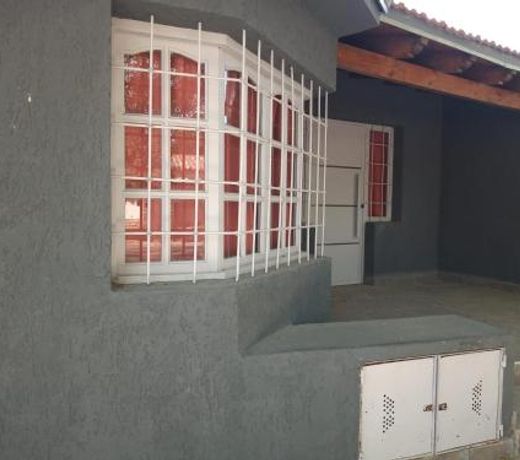 El Sarmiento M & L Mendoza