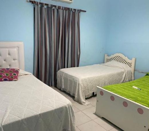 Hermosa Casa con Quincho y pileta