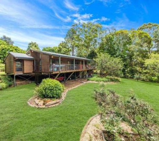 Hinterland family getaway
