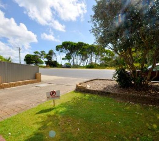 Pacific Palms 1 19-11 Terrace Street Evans Head