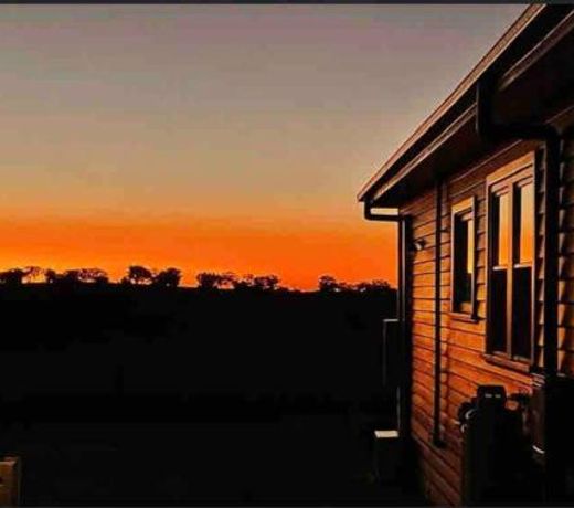 Hillview Country Escape - Magic Views near Historic Maldon