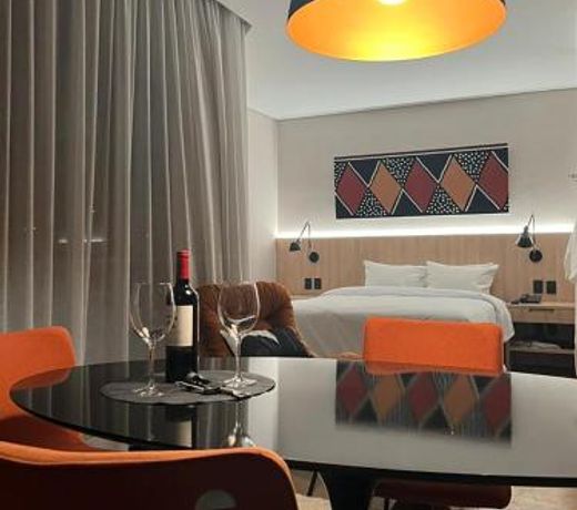 Studios Hotel Address Ã  passos da Av Faria Lima