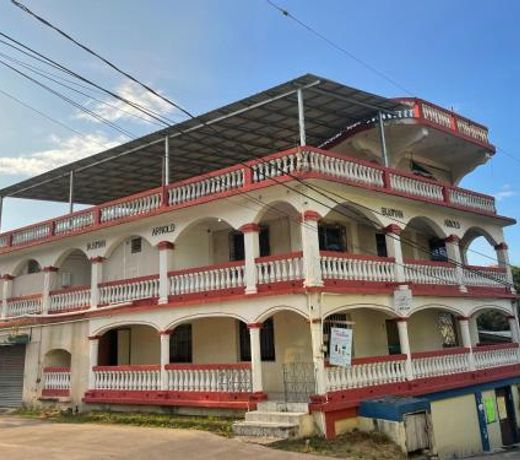 Arnold's Guest House